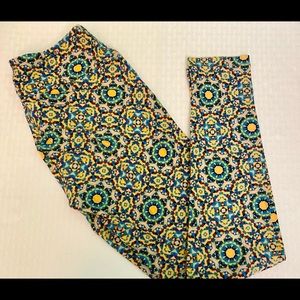LuLaRoe leggings!